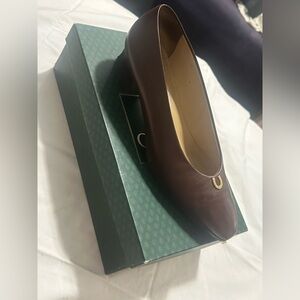 Gucci Brown Leather Flats